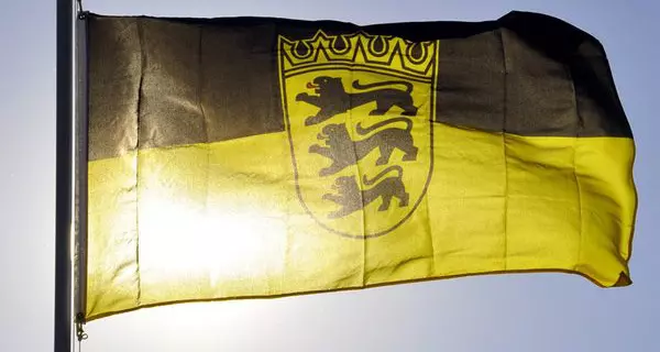 Flagge von Baden-Württemberg. Foto: pixelio.de | Georg Schierling