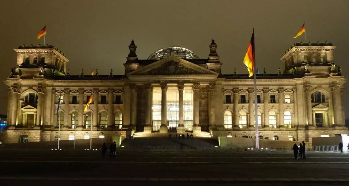 Das Reichstagsgebäude, Sitz des Bundestags